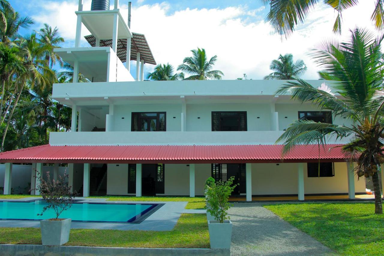 Sayu Garden Hotel Habaraduwa Exterior photo